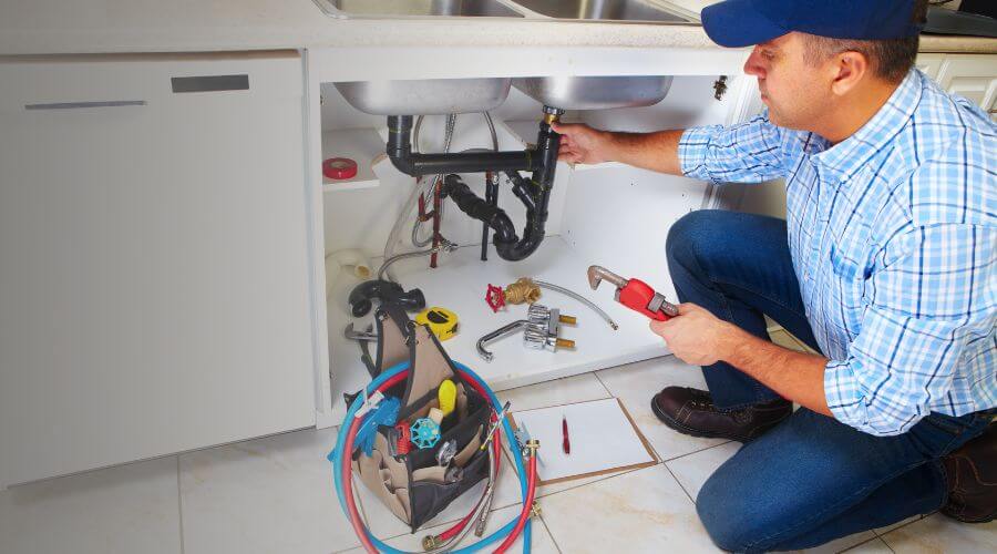 Local annual plumbing maintenance in Florida, PR